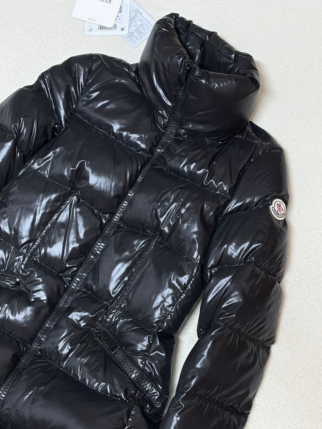 (최상,매장판) 몽클레어 여성 롱패딩 0 몽클레어 유광 롱패딩 0 상품이미지2