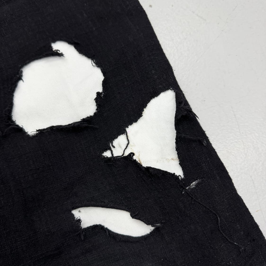 써저리 20FW 디스트로이드 데님팬츠 블랙 상품이미지8