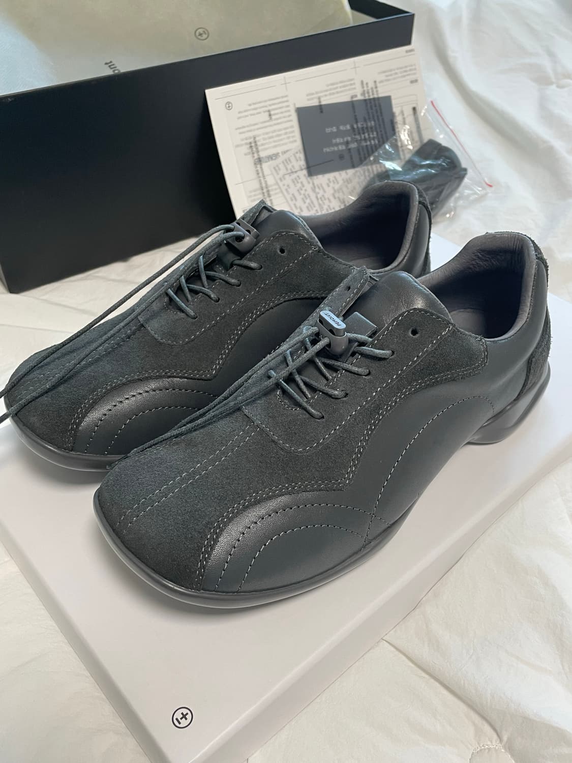 페몬트 스퀘어 그레이 245 pemont square grey 245  상품이미지1