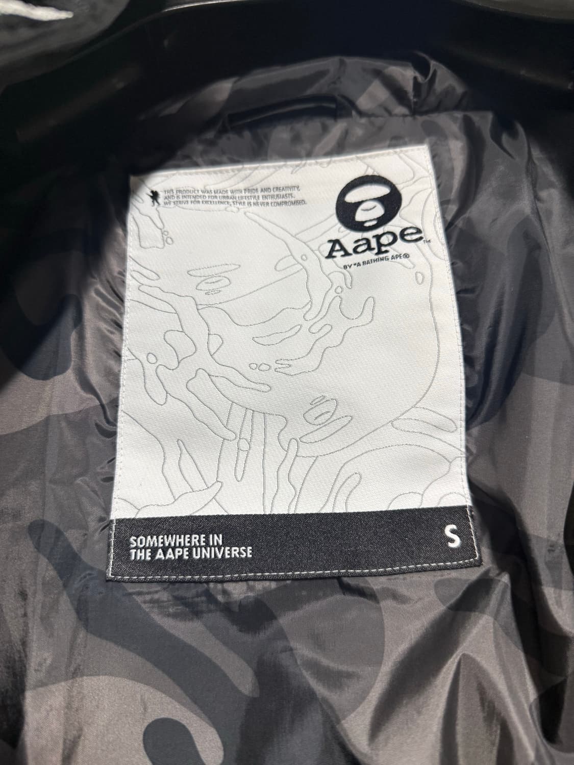 베이프 블랙 패딩 상품이미지3