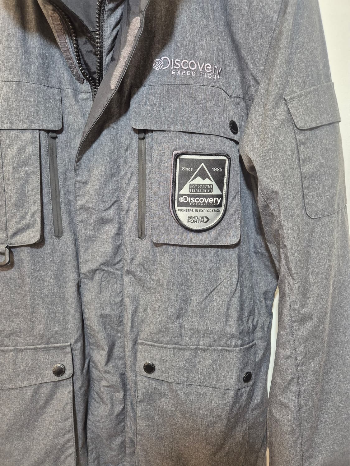 디스커버리 익스페디션 남성 자켓 그레이 100
 사이즈   상품이미지3