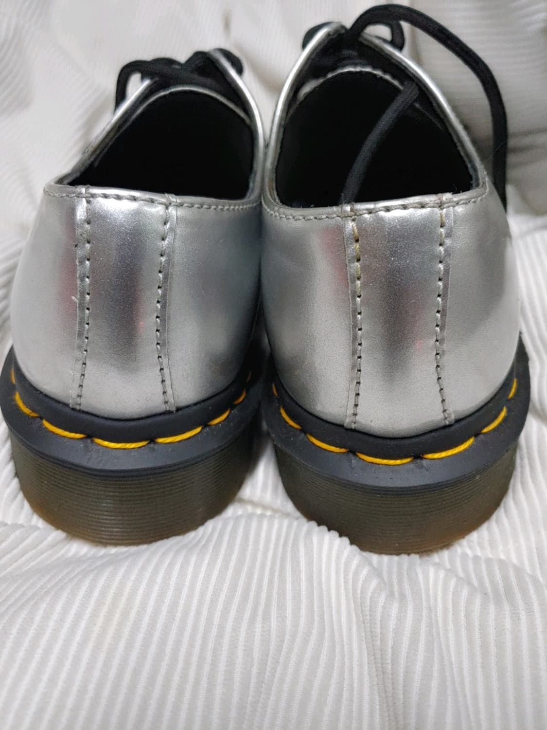 닥터마틴 실버 여성 구두 eu37 상품이미지4
