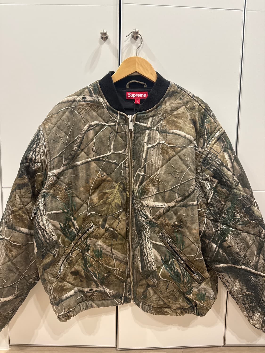 슈프림 리얼트리 퀼팅자켓 상품이미지1