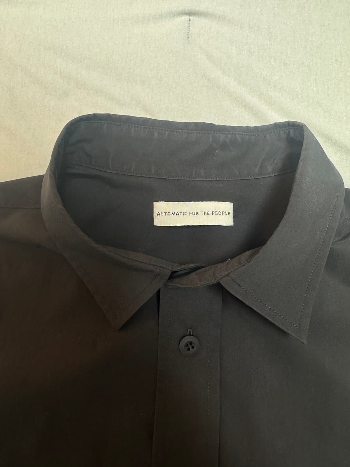 [2] 오토매틱포더피플 크로스 포켓 셔츠 CHARCOAL BLACK 상품이미지8