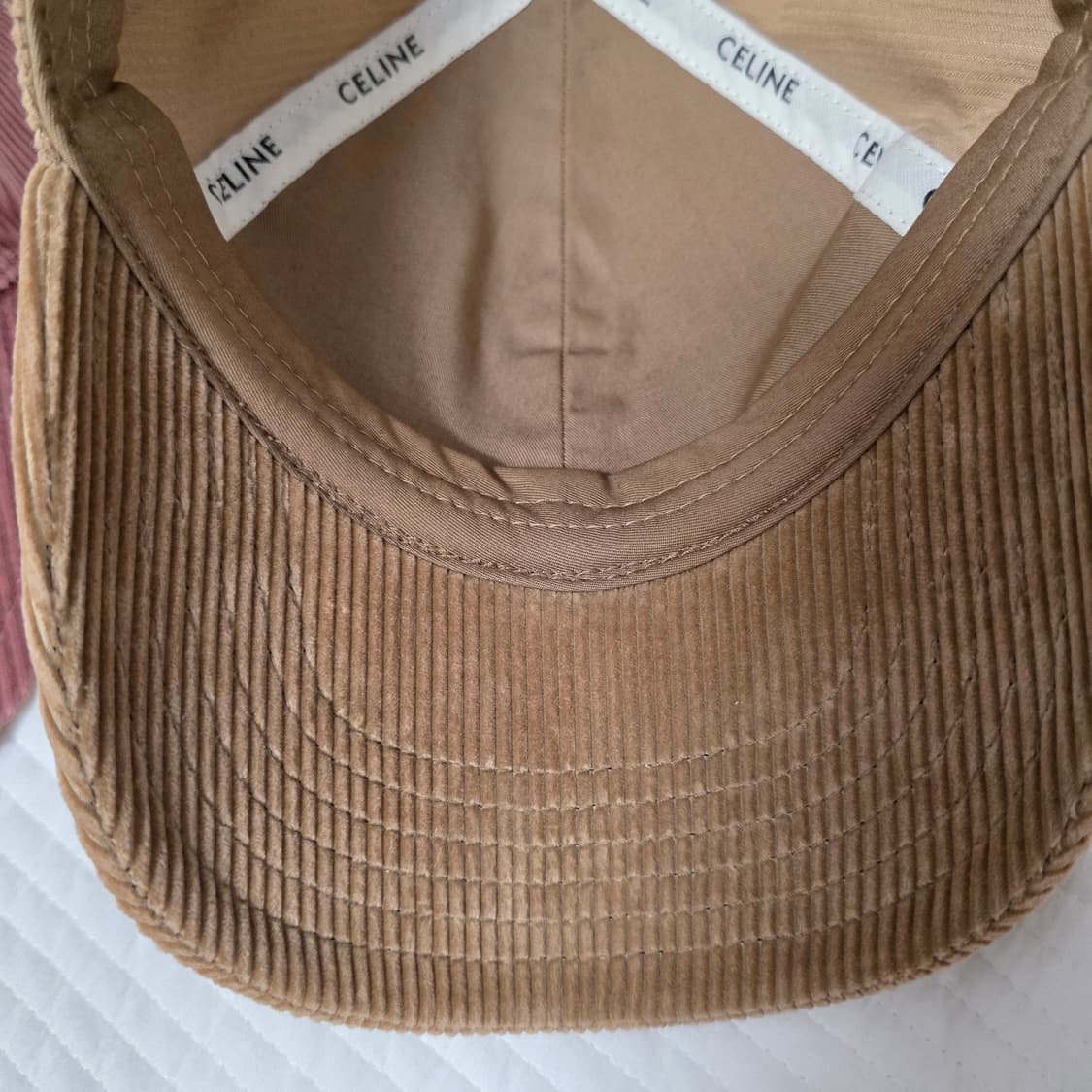 정품 셀린느 트리오페 코듀로이 볼캡 브라운 상품이미지3