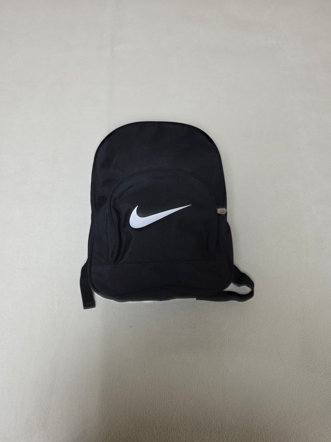 나이키 검정 백팩 상품이미지1