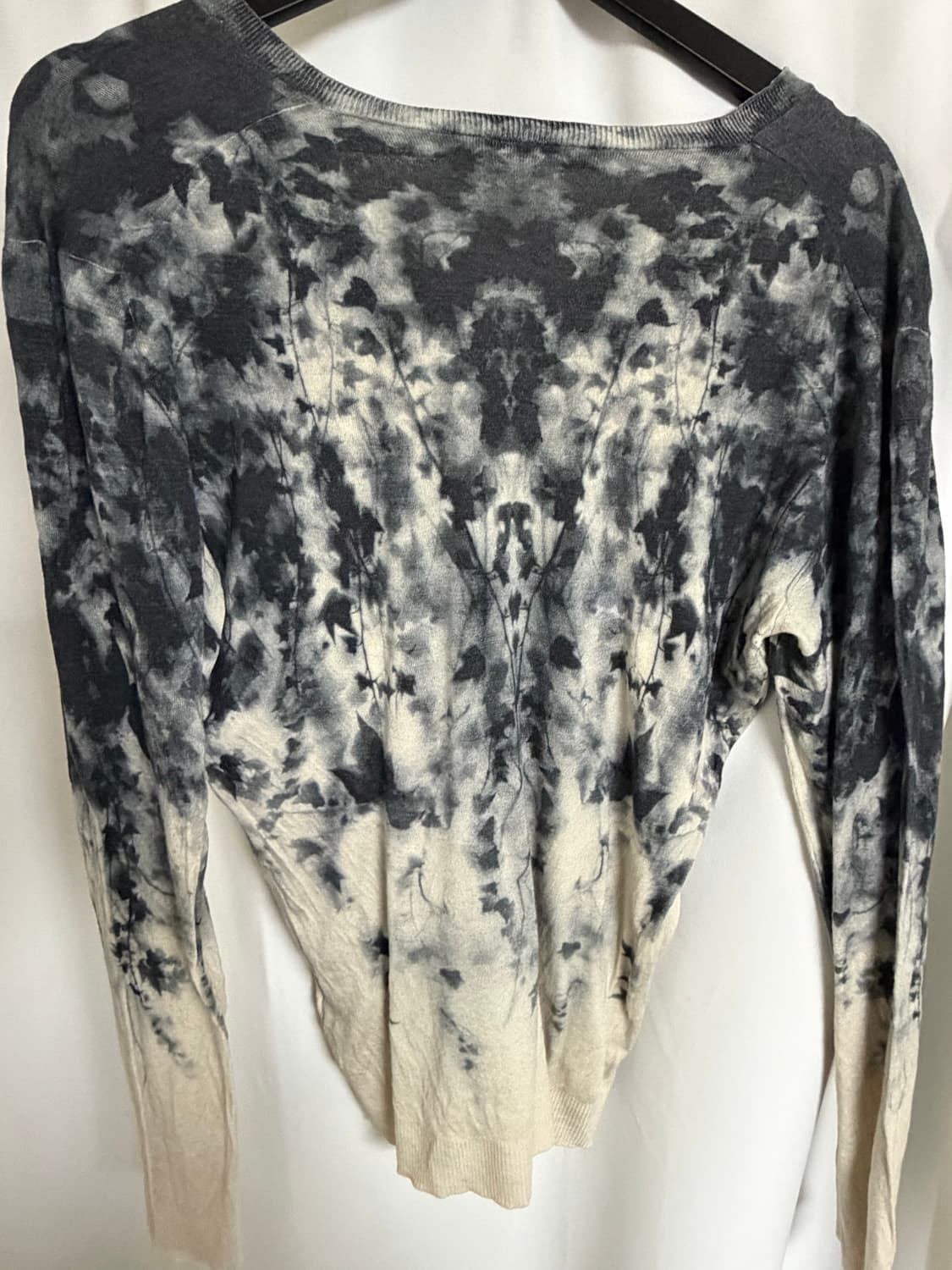 알렉산더맥퀸 브이넥 롱슬리브 상품이미지2