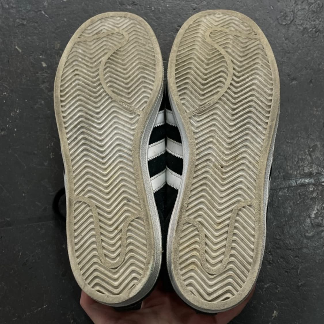 270 아디다스 슈퍼스타 스웨이드  상품이미지5