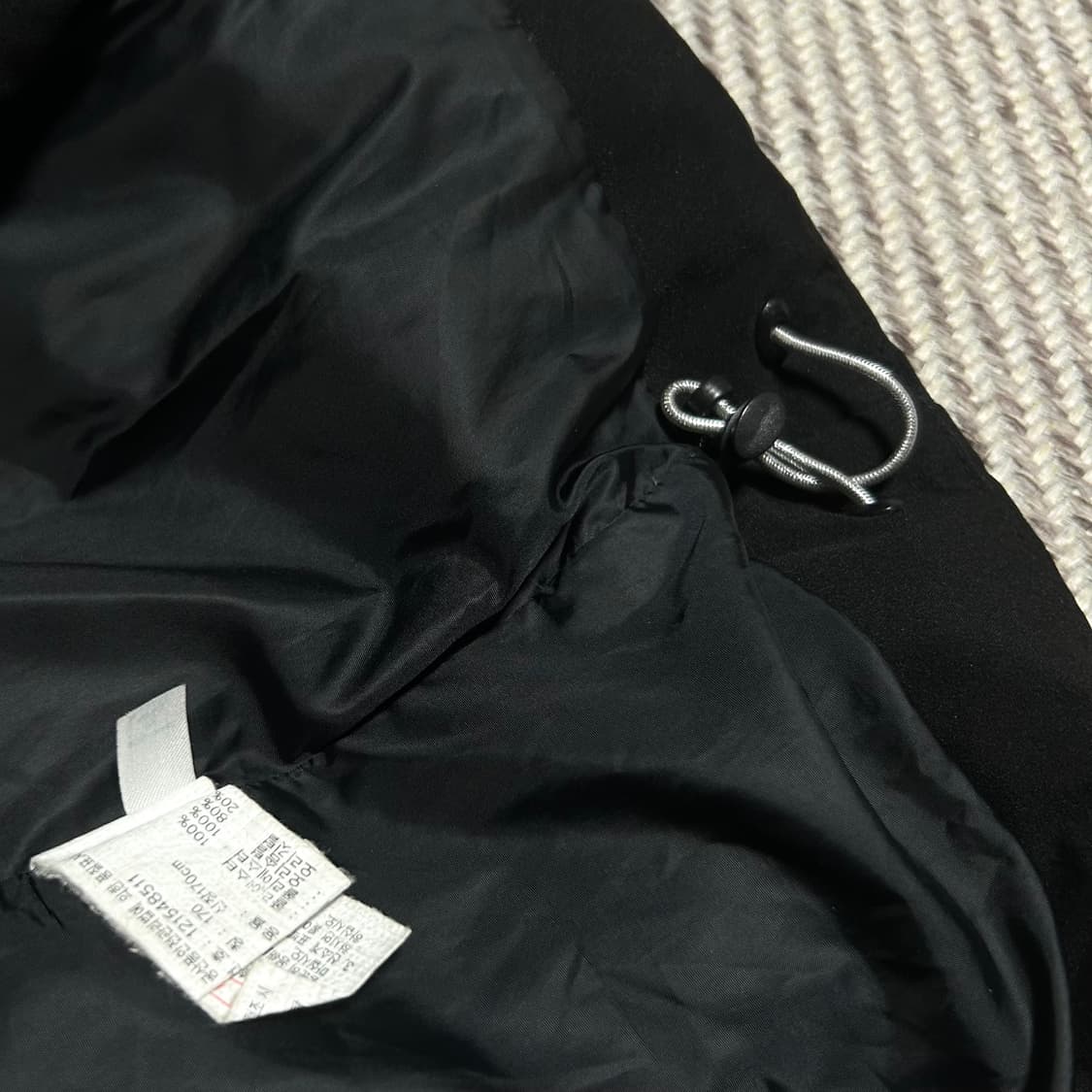 [M] asics 아식스 다운 패딩 점퍼 상품이미지6