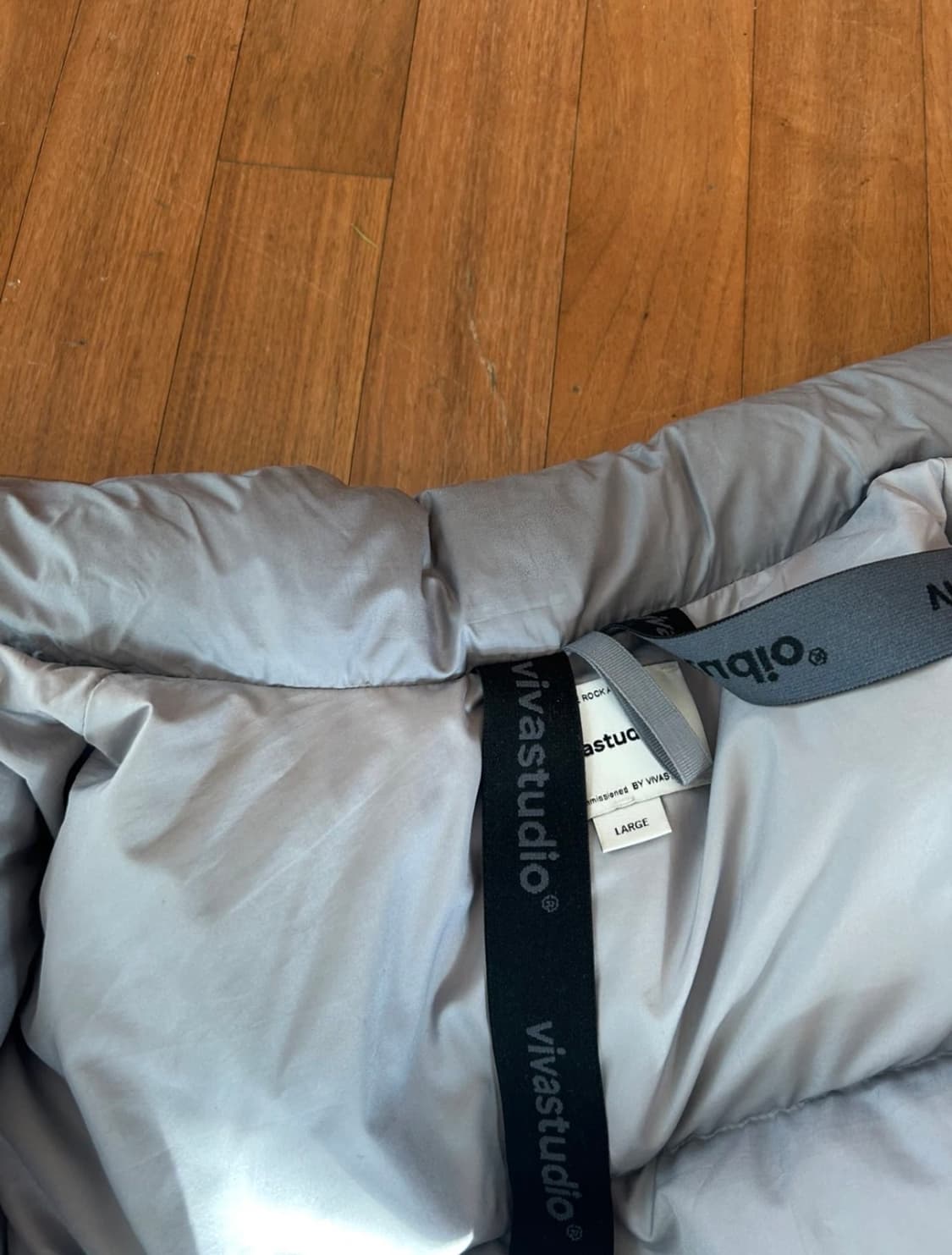 비바스튜디오 구스다운 패딩 L 상품이미지4