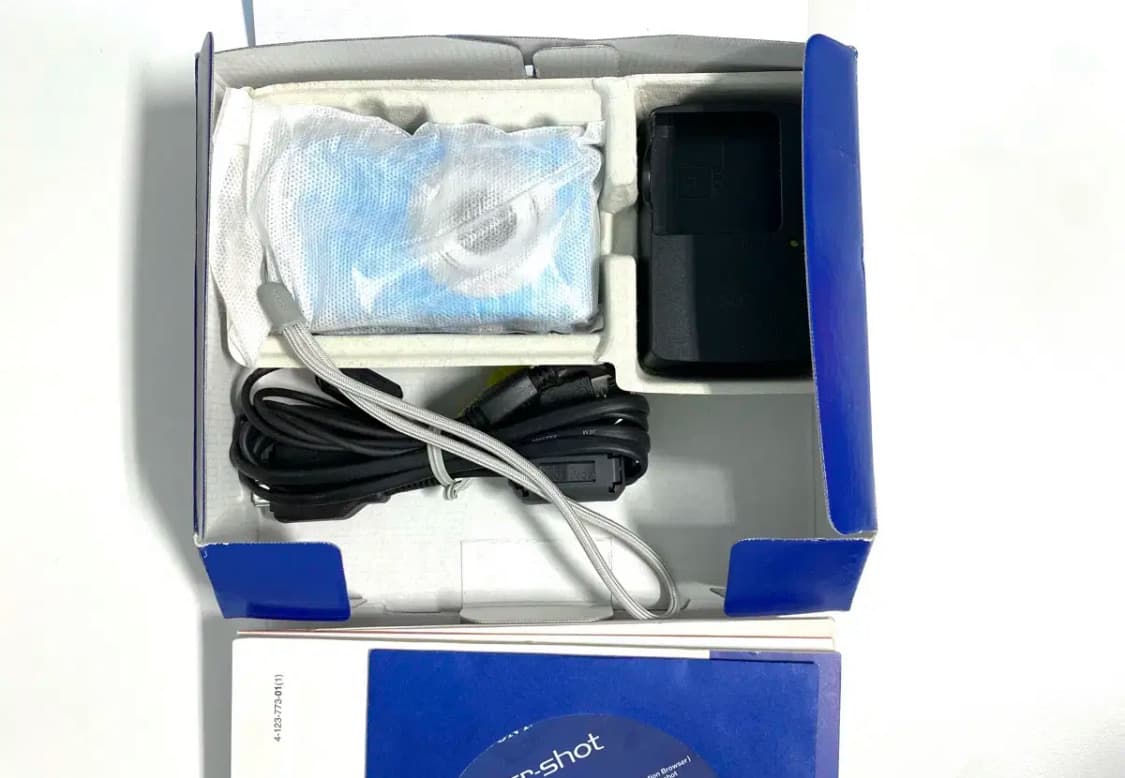 소니 사이버샷 DSC-W220 디지털 카메라 상품이미지2