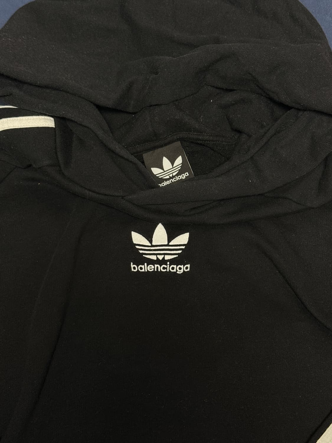 발렌시아가 아디다스 후드 라지 핏 블랙 2사이즈 상품이미지2
