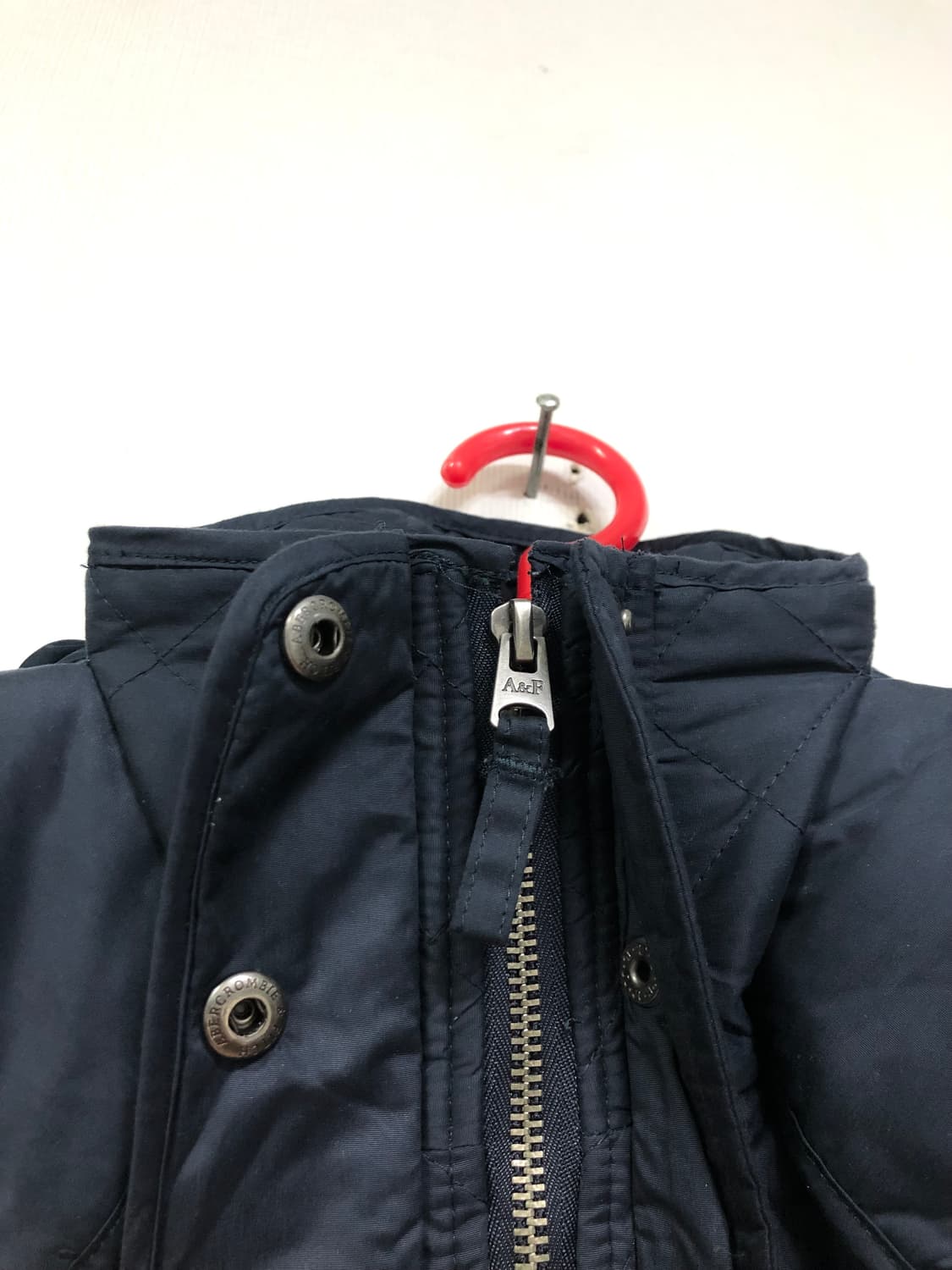 아베크롬비 여성 후드 퀼팅 누빔 자켓 _ 네이비 XS 상품이미지3