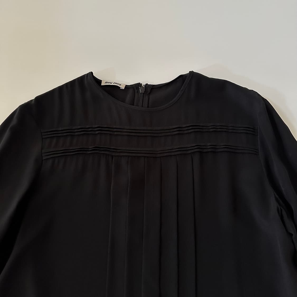 미우미우 miu miu 디테일 실크 블라우스 상품이미지2