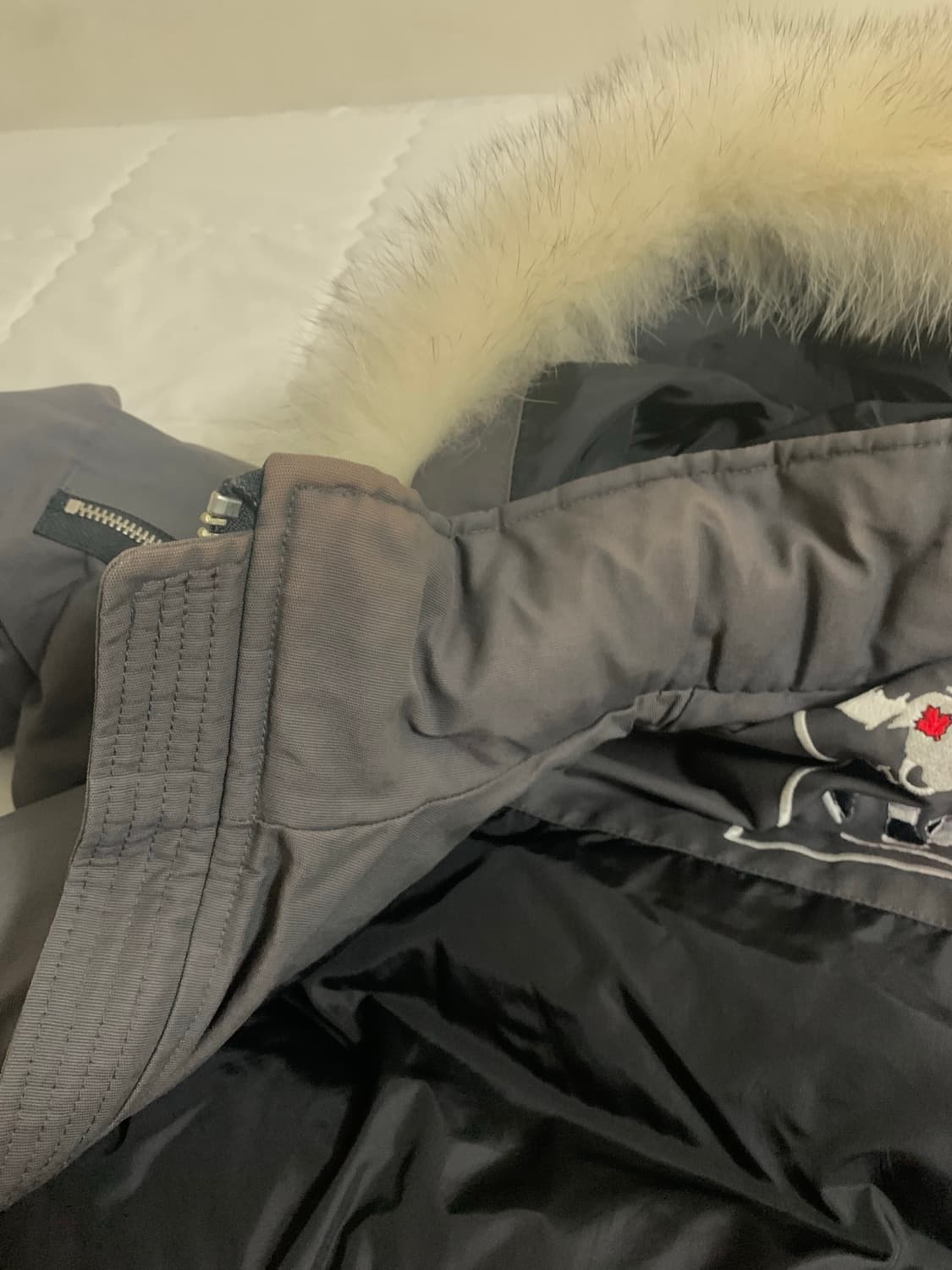 무스너클 패딩 상품이미지9