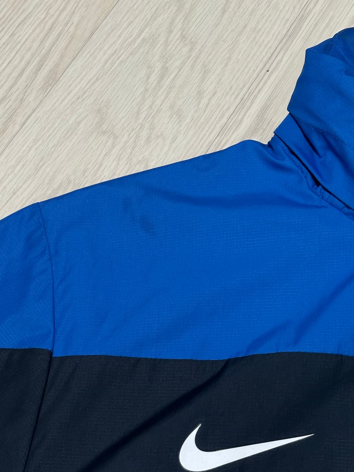 나이키 스톰핏 스우시 배색 바람막이 자켓 상품이미지6