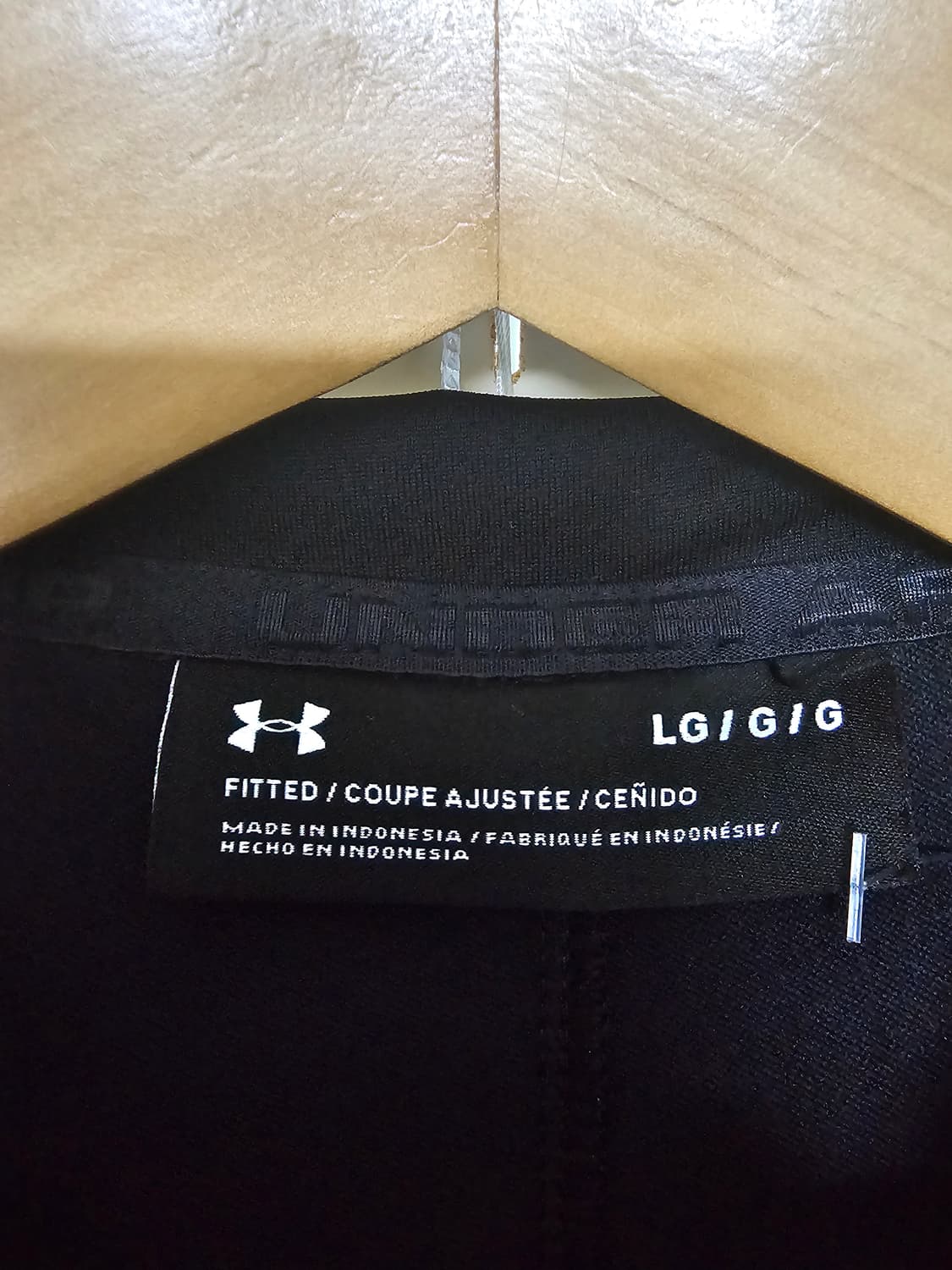 언더아머 블랙 후드 바람막이 자켓 L 상품이미지3