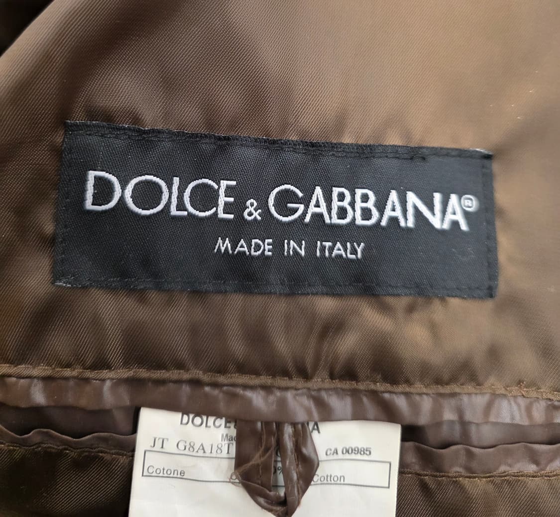 돌체앤가바나 남녀 멀티포켓지퍼 패딩자켓.
싸이즈  95 상품이미지6