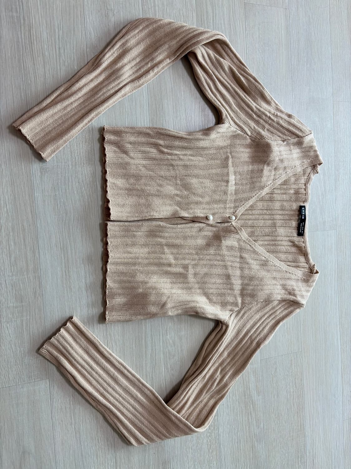 쉬인 크롭 가디건 상품이미지1