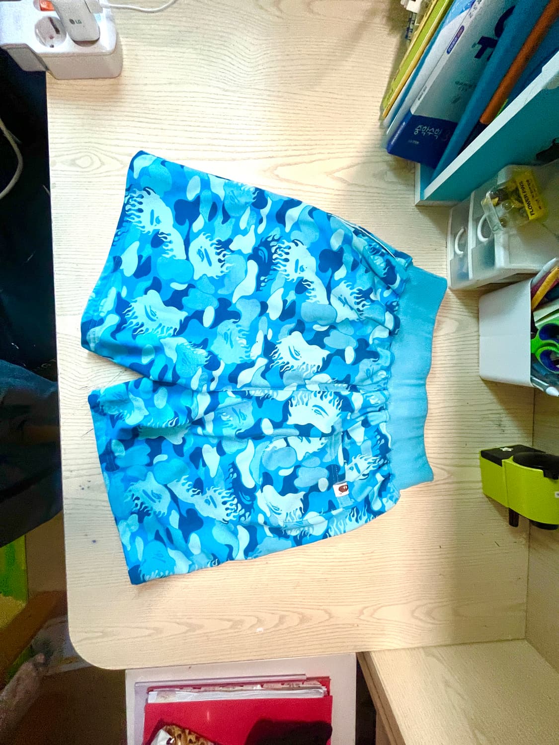 베이프 파이어카모 쇼츠 반바지 Xl 상품이미지2