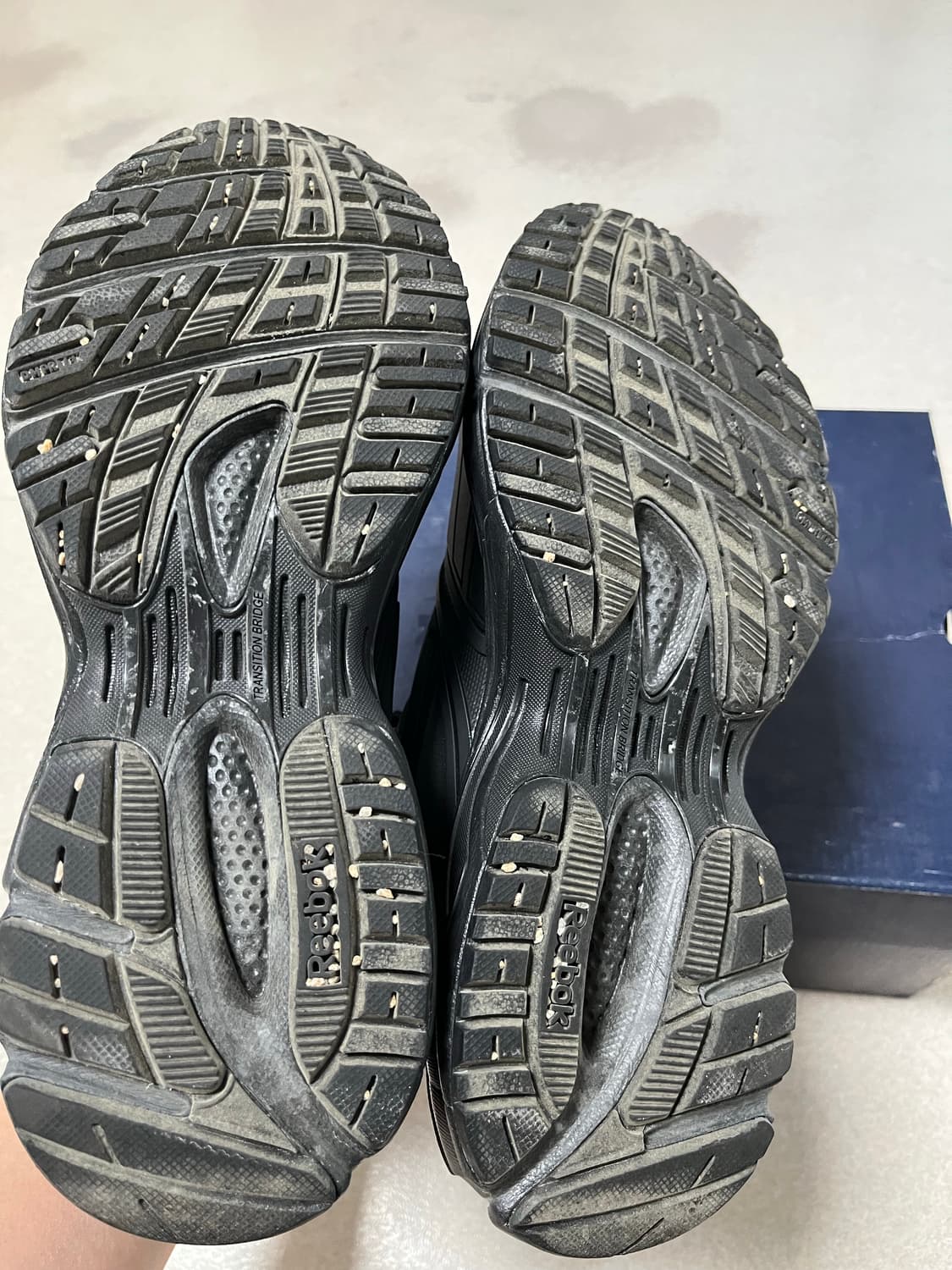 리복 x 강혁 프리미어 로드 모던 미드 블랙 270사이즈 팝니다 상품이미지4