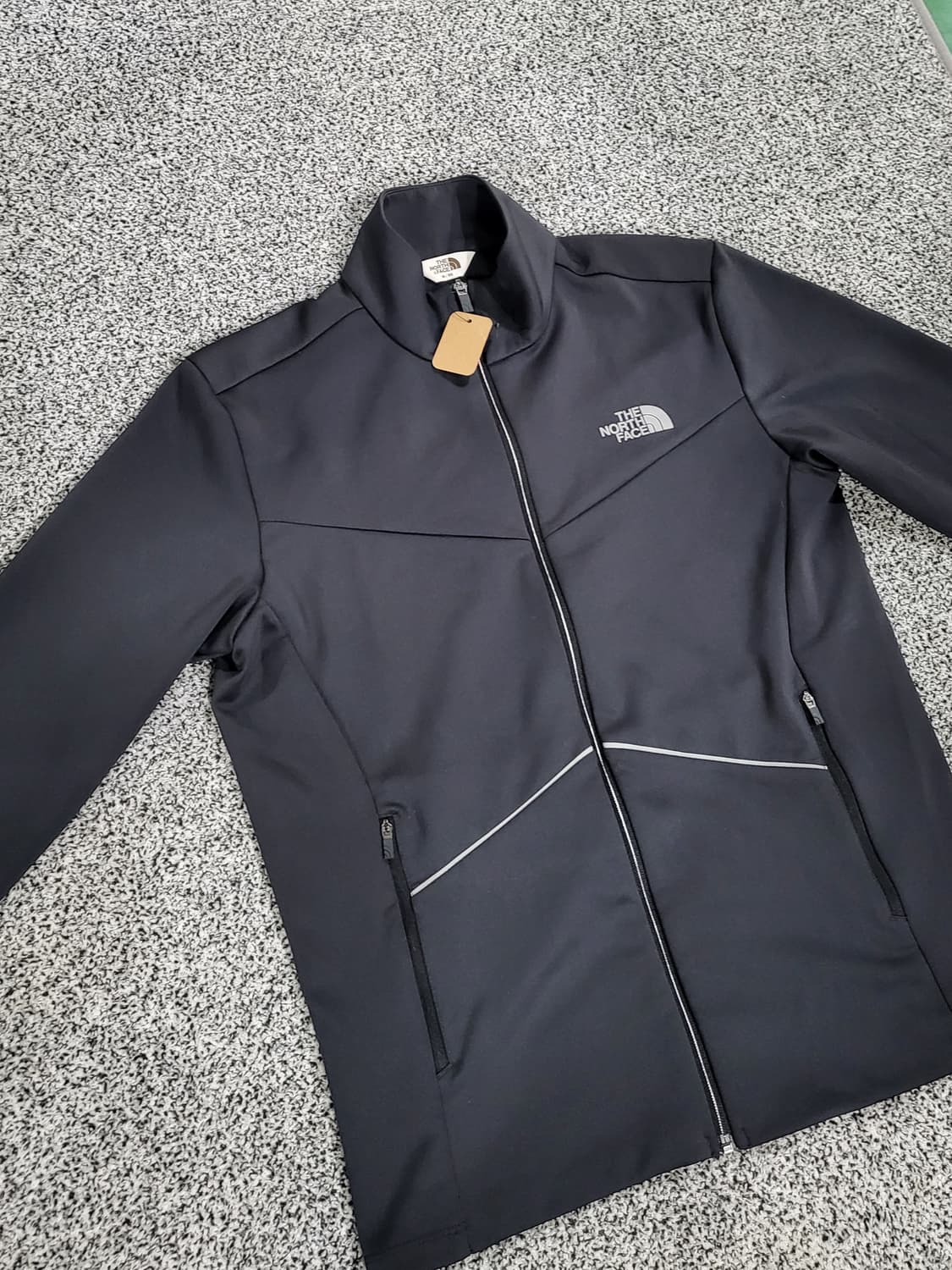 노스페이스 소프트쉘 자켓(다크그레이) 상품이미지2
