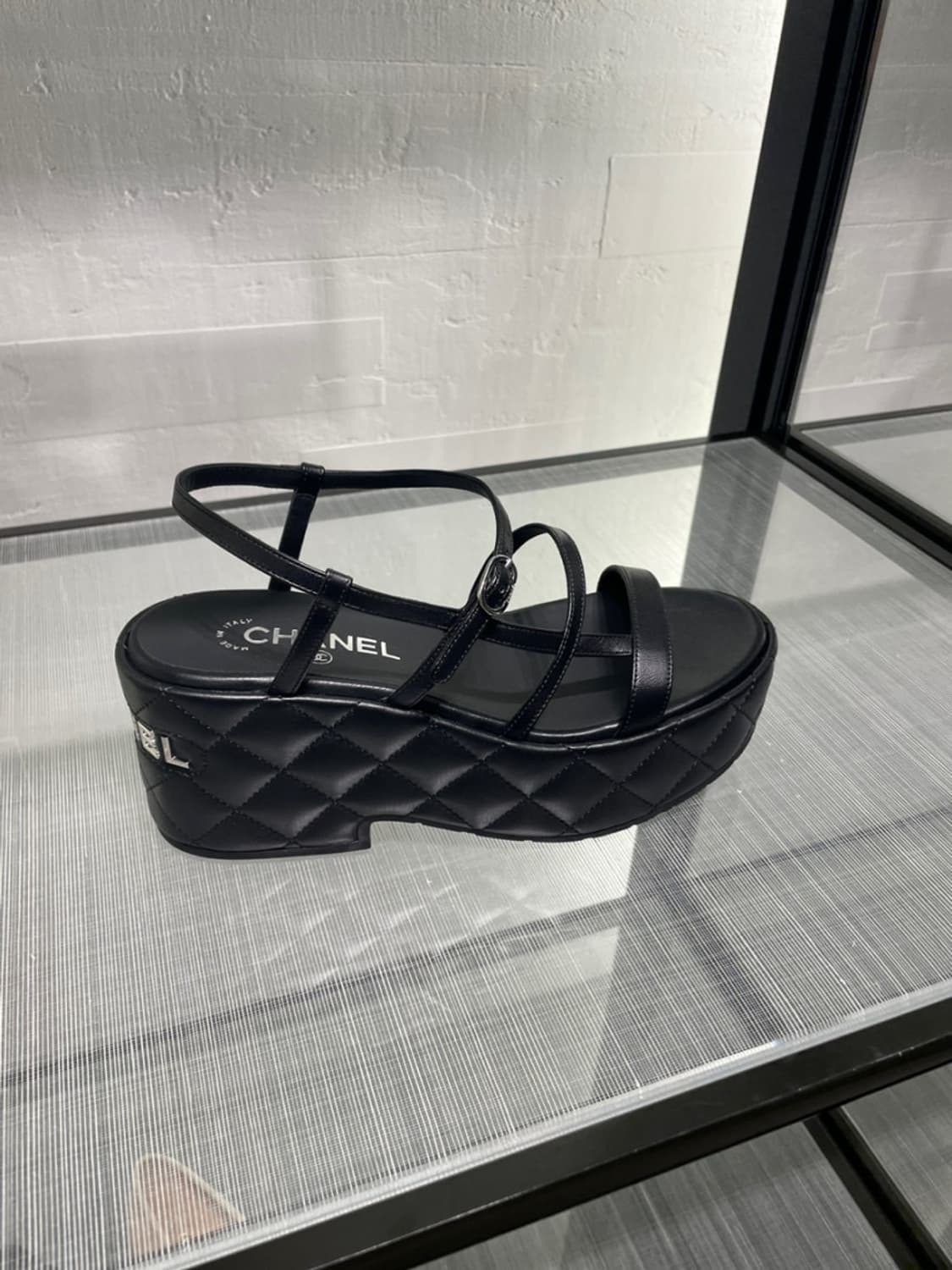 샤넬 샌들 상품이미지2