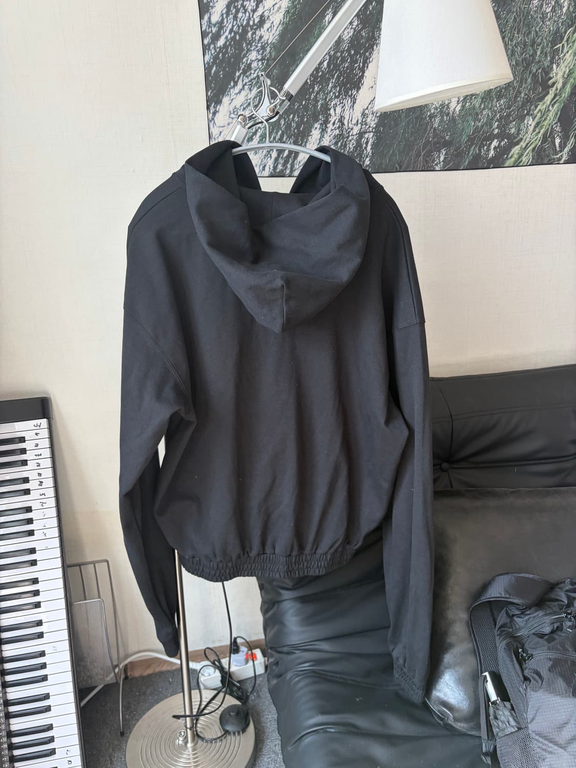 다이브인 LIGHT CROP HOOD ZIP-UP (BLACK) 2사이즈 상품이미지2