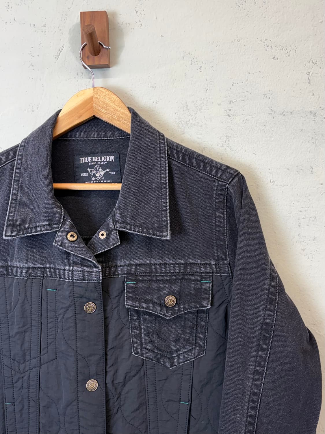 트루릴리전 블랙 워싱 트러커 자켓 상품이미지3