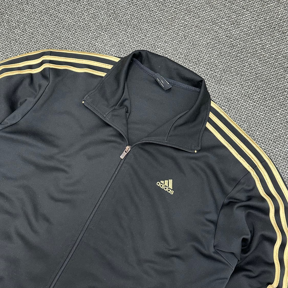 아디다스 00s 올드스쿨 골드라인 져지 105 상품이미지4