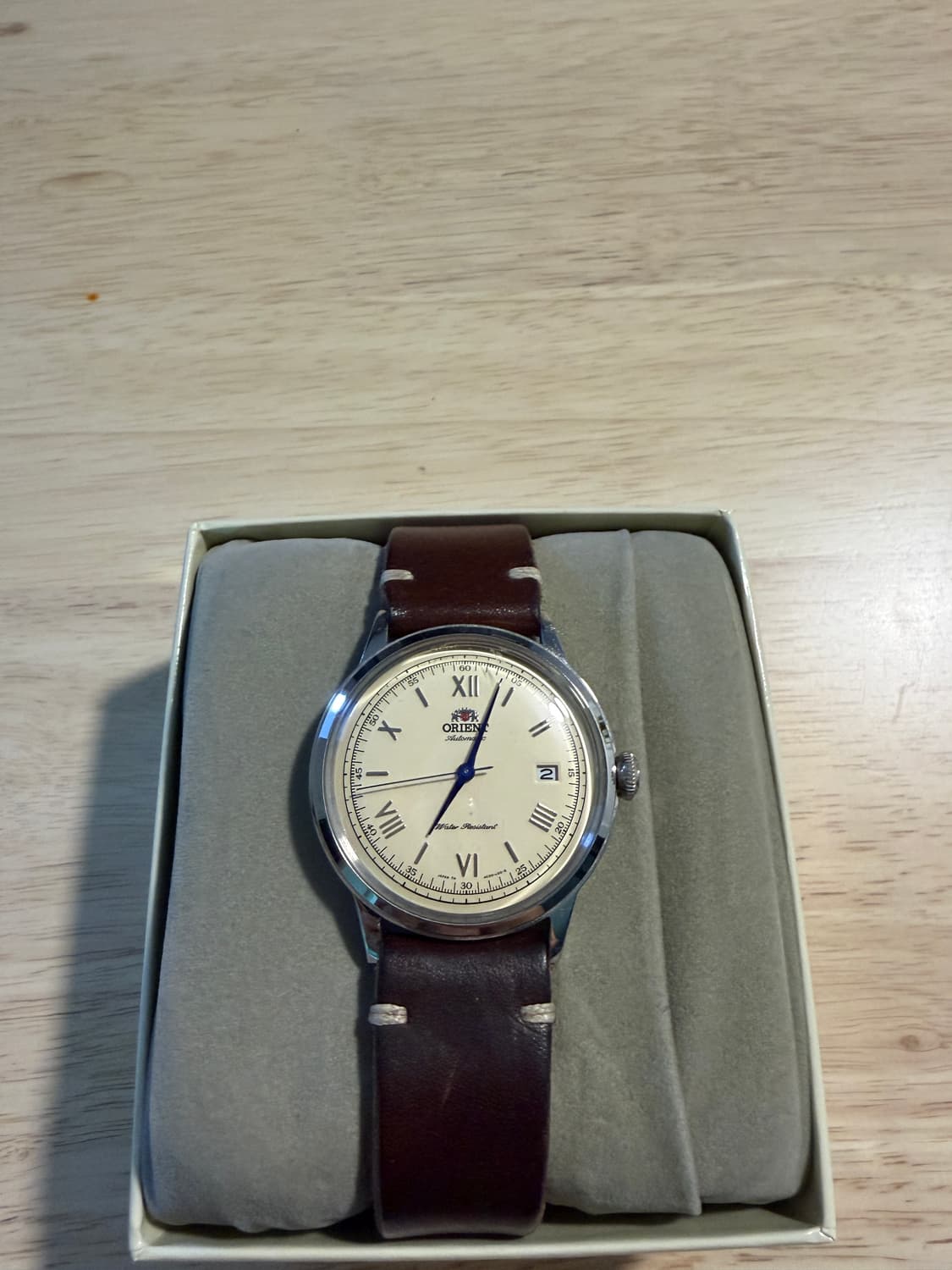 오리엔트 밤비노 크림다이얼 2세대 (40mm) 상품이미지1