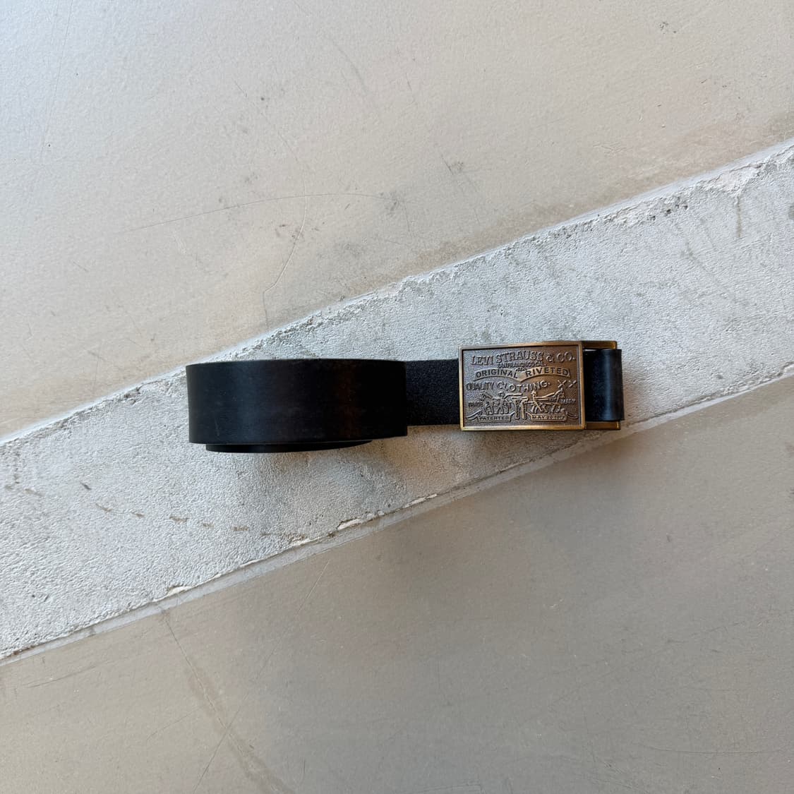 리바이스 버클 레더 벨트 상품이미지1