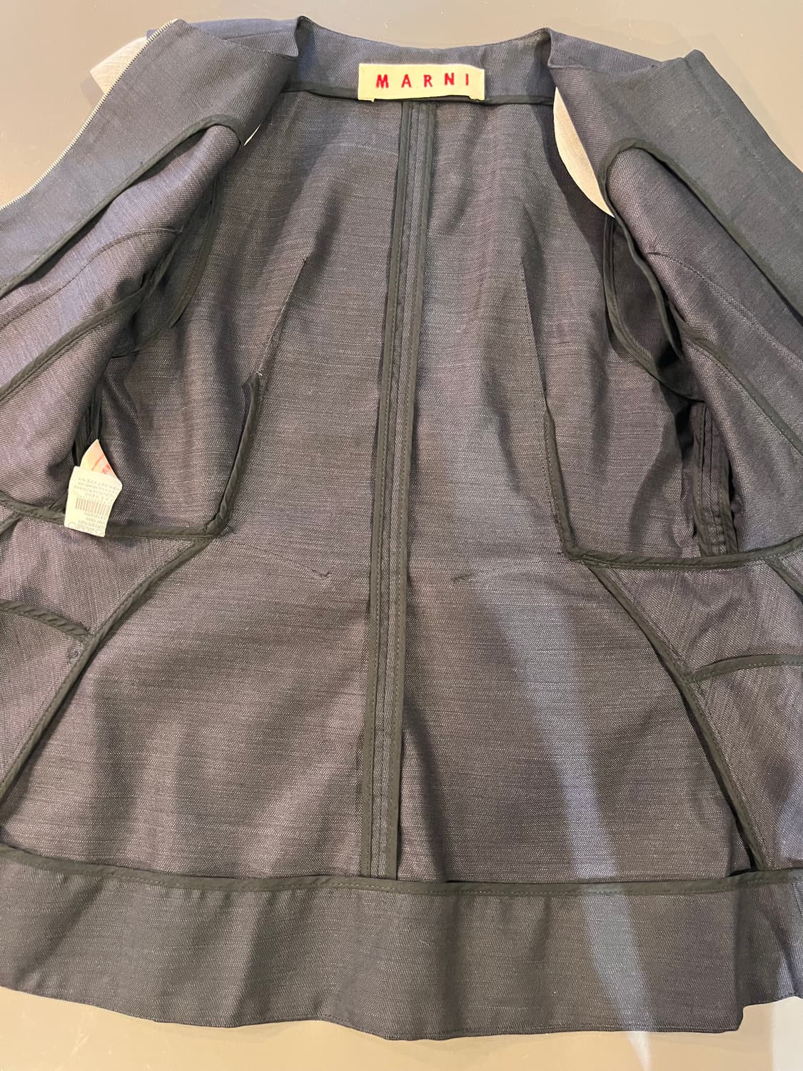 마르니 트로피컬 울 패널 슬리브리스 탑 (이탈리아제) 상품이미지6