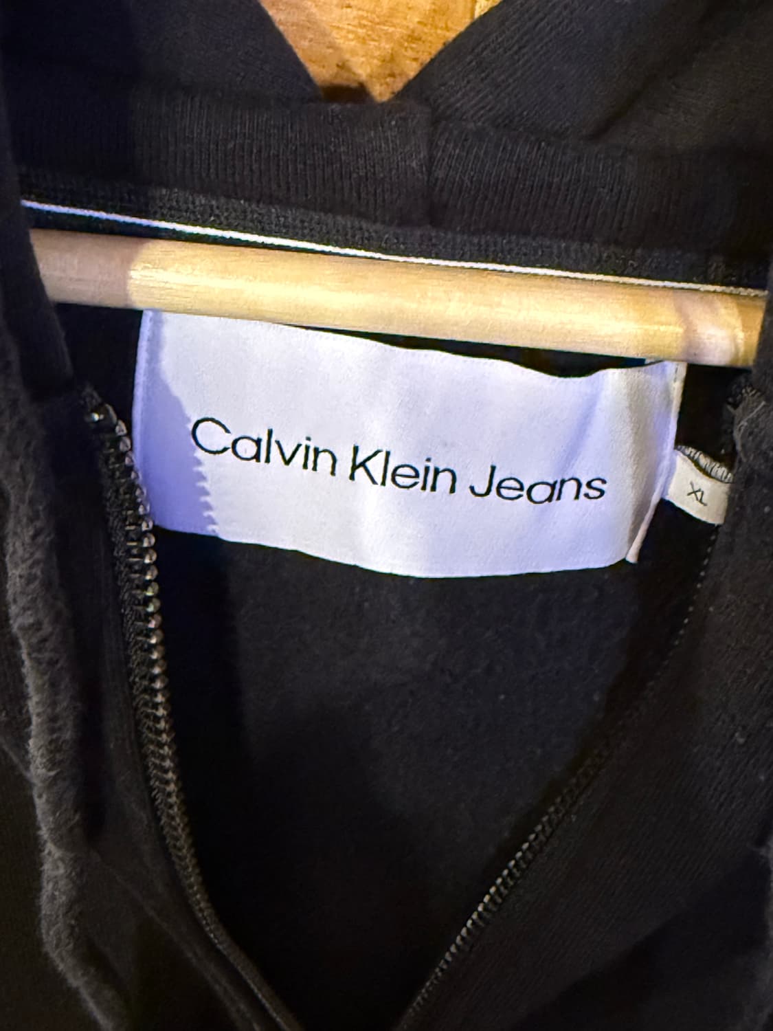 캘빈클라인 블랙 후드집업 상품이미지3