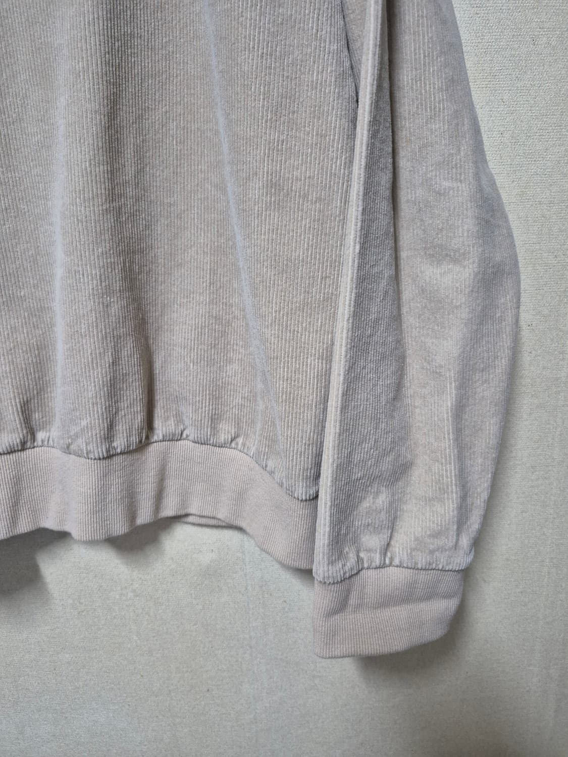 한섬 타미진스 코듀로이 맨투맨 상품이미지2