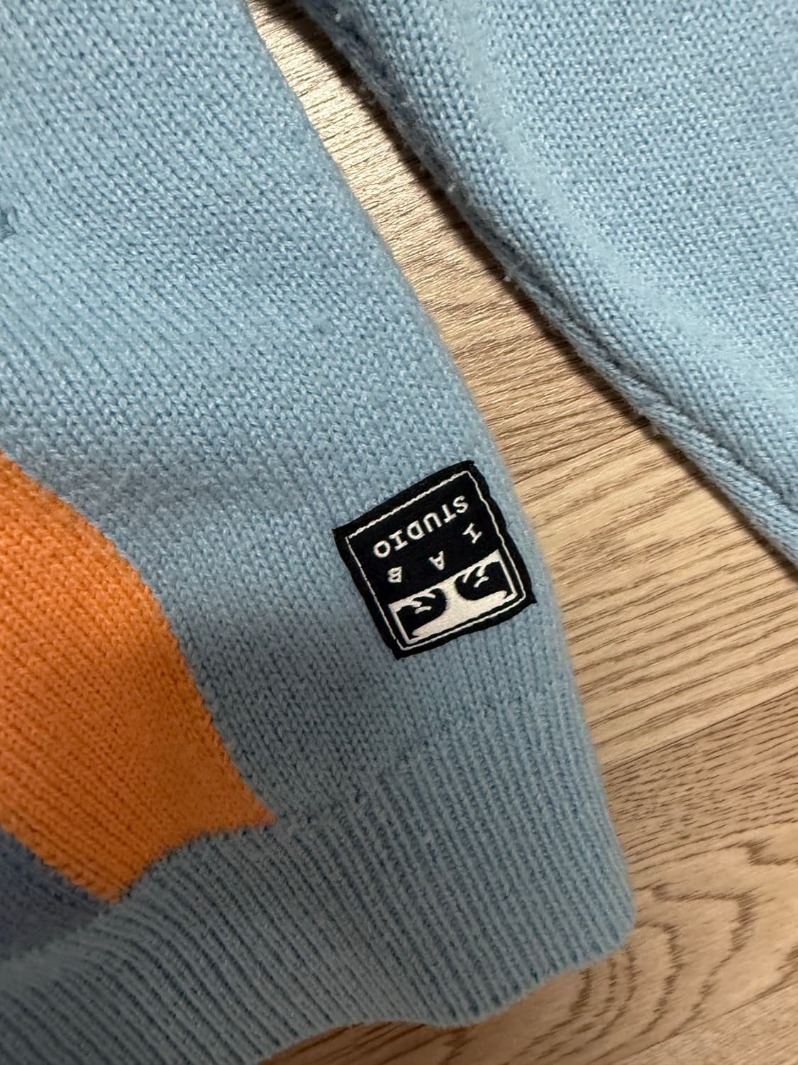 아이앱 오베이 아처 가디건 블루 IAB x Obey 상품이미지3