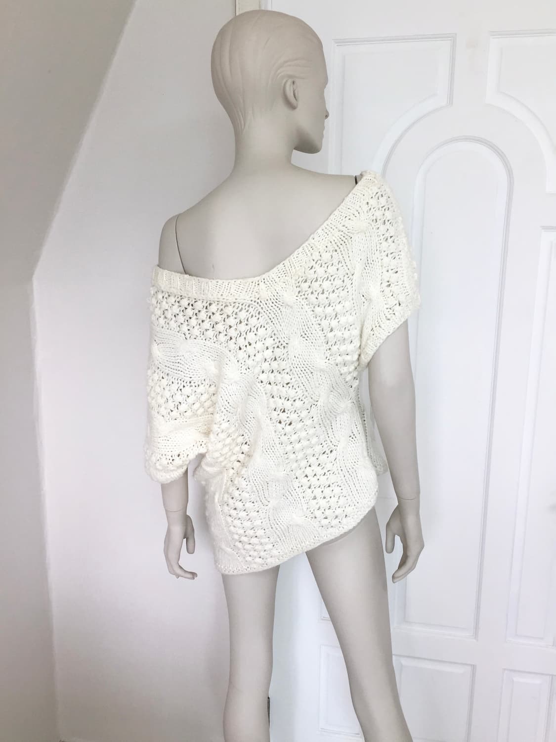 Asymmetic Cream cable knit 상품이미지7