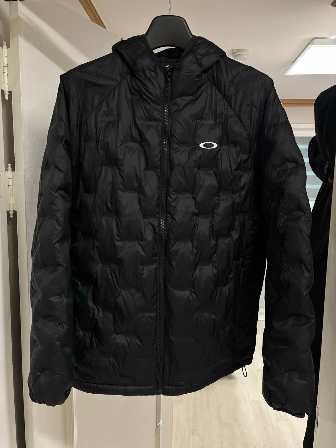 오클리 드리프트 퍼프재킷 경량패딩 상품이미지3