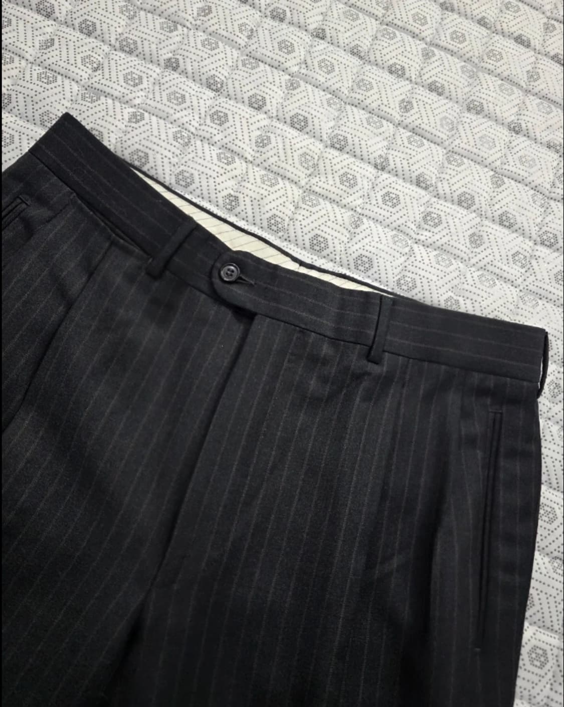 제냐 남성 스트라이프 정장 세트 ~50R 상품이미지4