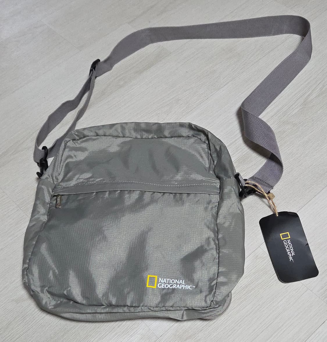 내셔널지오그래픽 크로스백 더플백 상품이미지1
