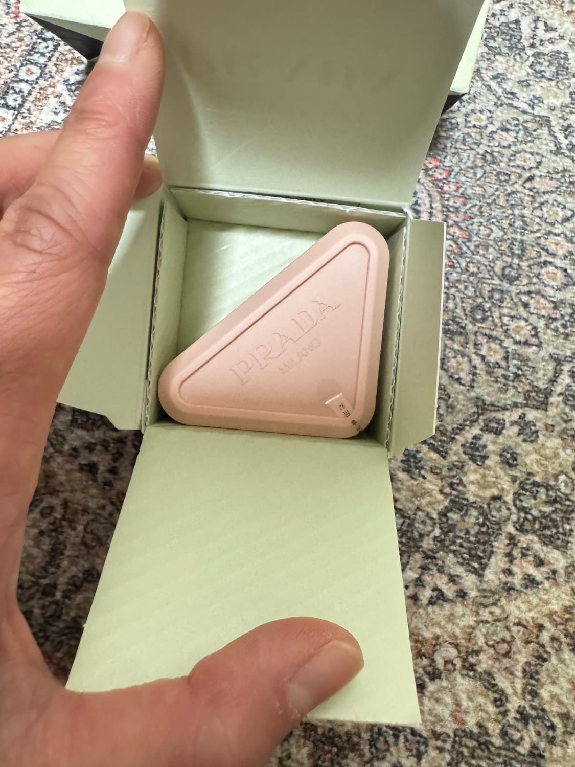프라다 터치 크림 투 파우더 컬러TULIP 상품이미지5