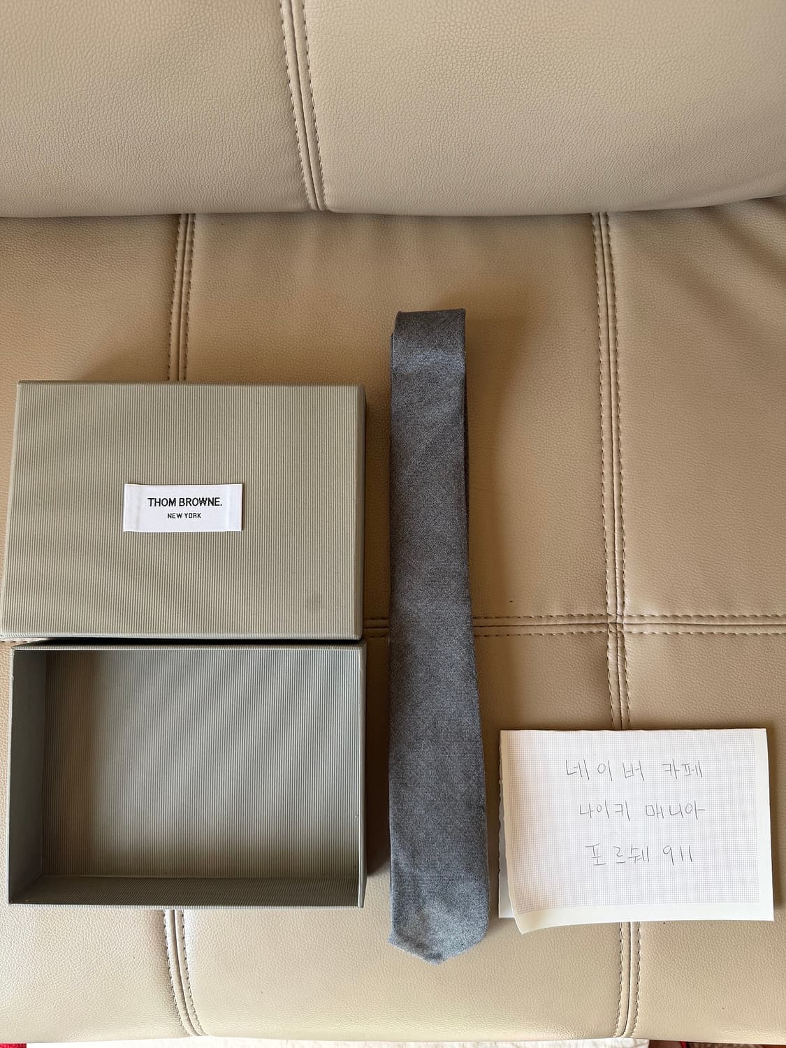 [os] 톰브라운 시그니쳐 울 넥타이 미드 그레이 (백화점판) 상품이미지3