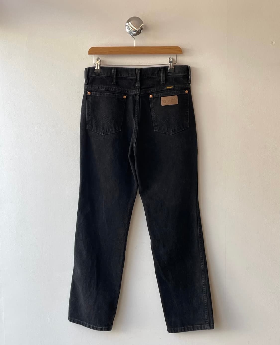 Wrangler 936 wbk ( 랭글러 카우보이 컷 블랙 데님 ) 상품이미지3