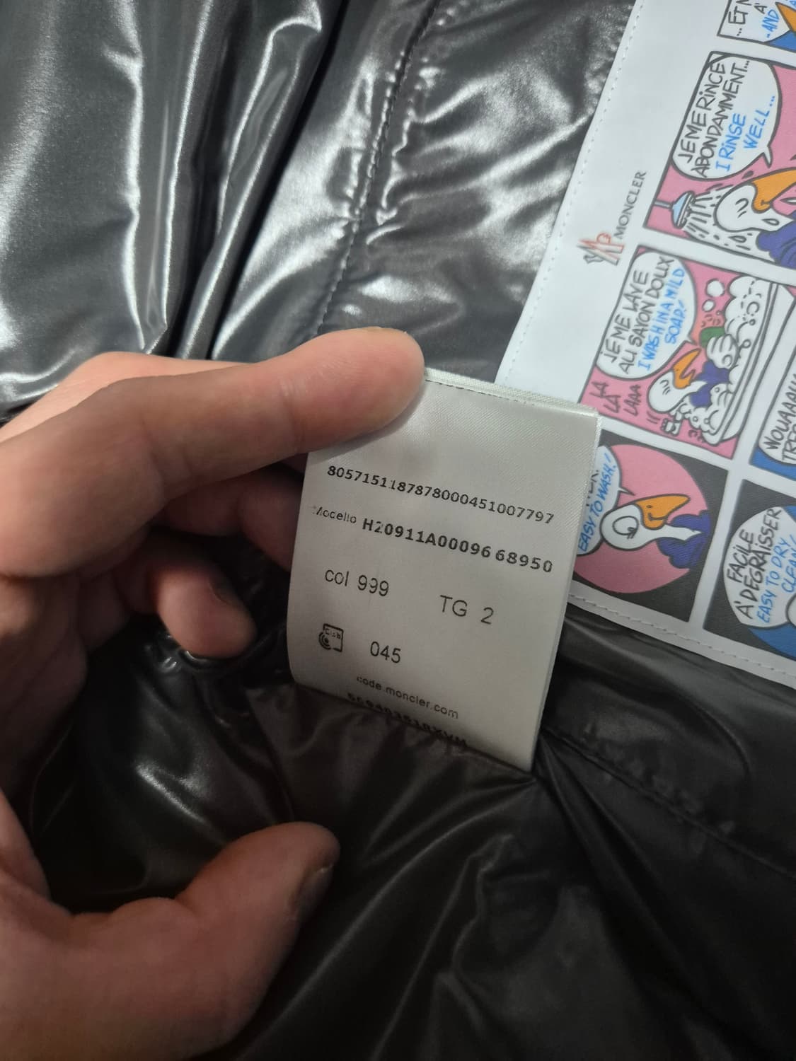 몽클레어 티브 2사이즈 블랙 판매합니다! 상품이미지5