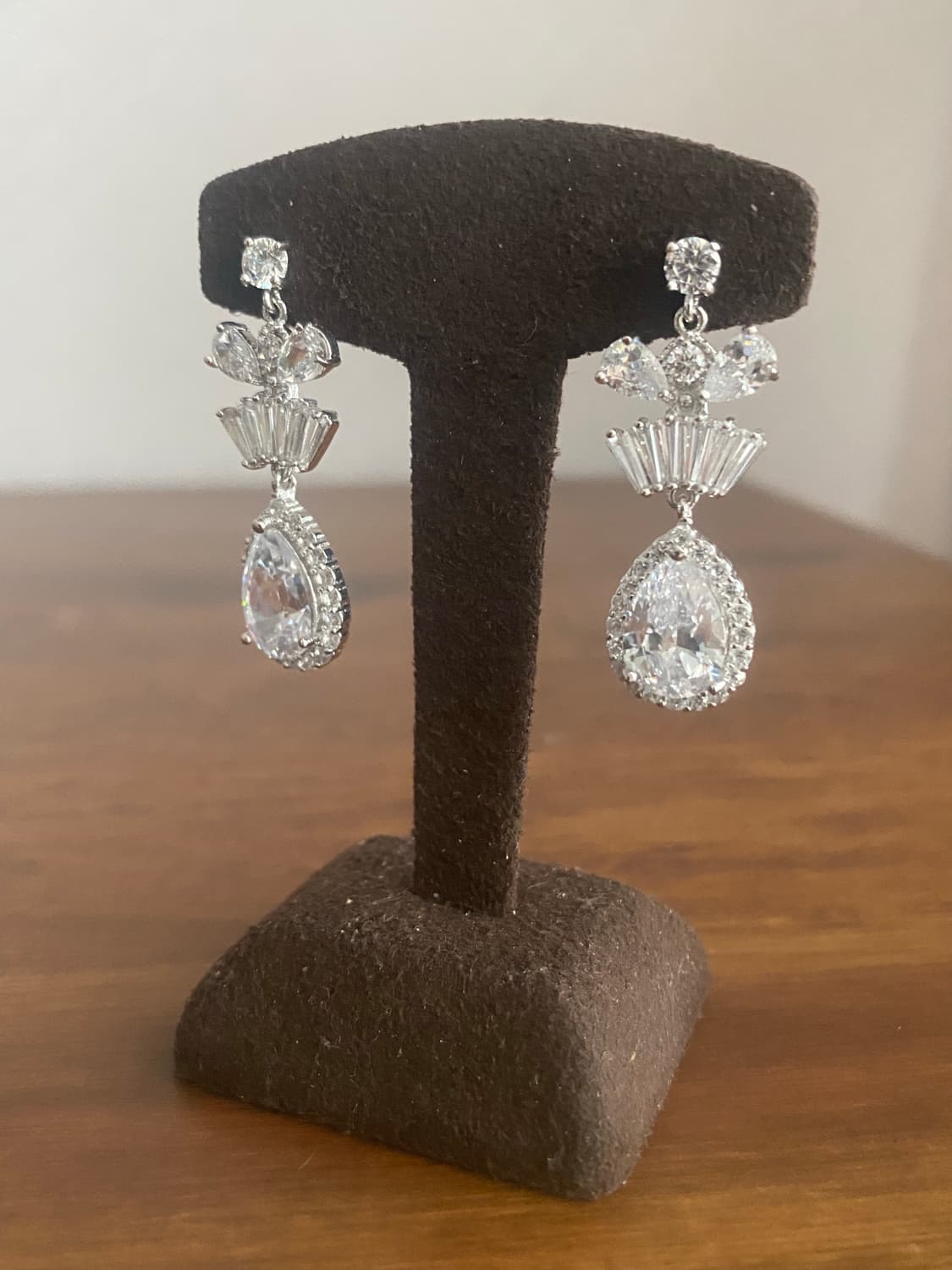 물방울 모티브 큐빅 귀걸이 상품이미지9