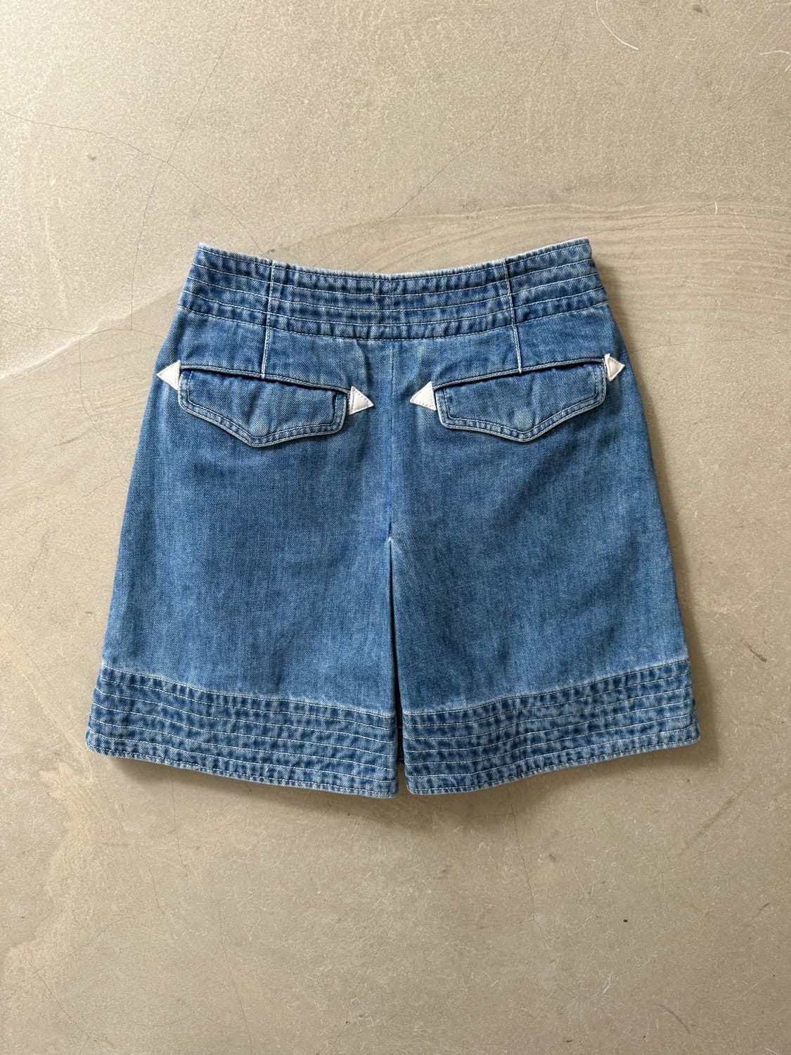 Sacai Women's Button Denim Shorts 상품이미지3