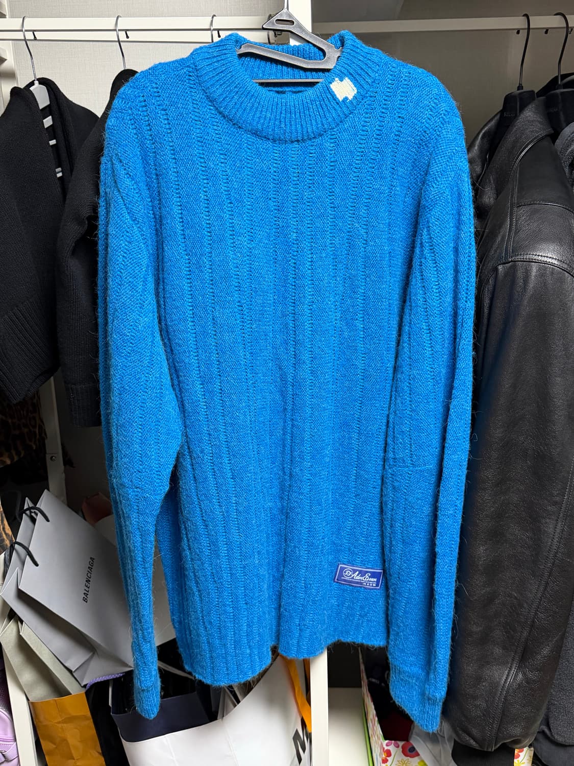 아더에러 니트 A2 사이즈 (100~105) 상품이미지1