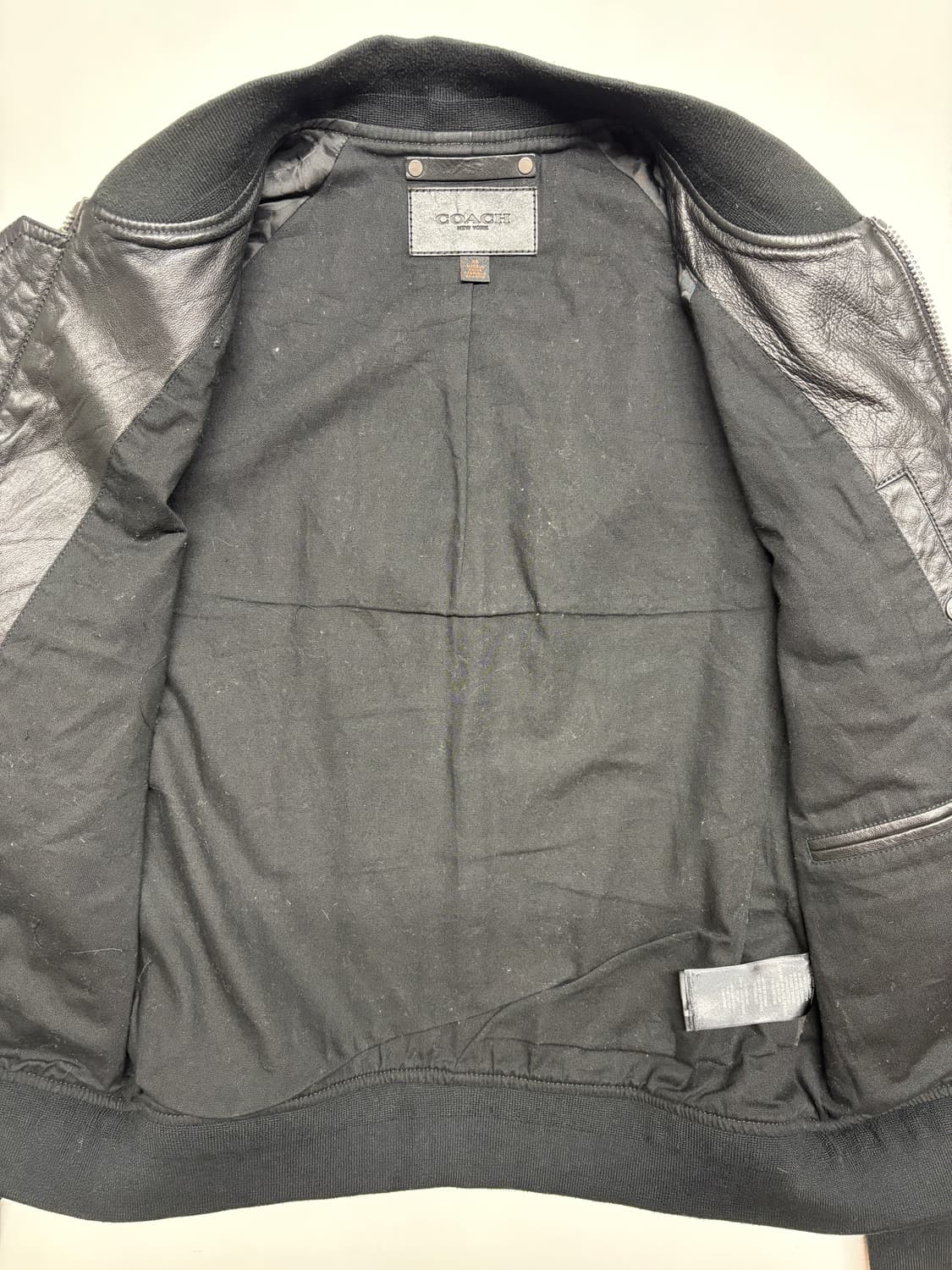 코치 14aw 레더 봄버 자켓 상품이미지3