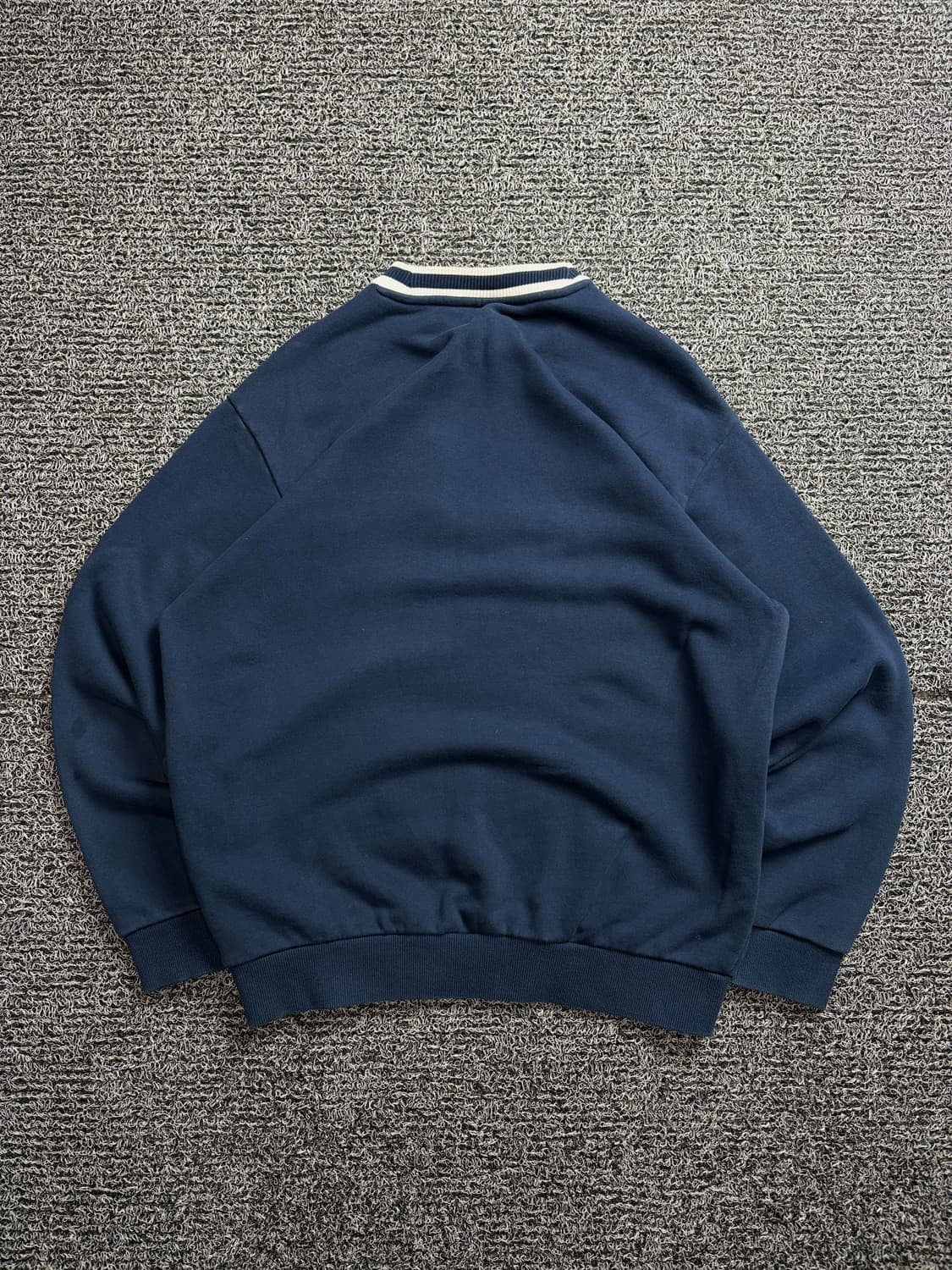 아디다스 오리지널 빅로고 크루넥 박시핏 스웻 셔츠 2054 상품이미지5