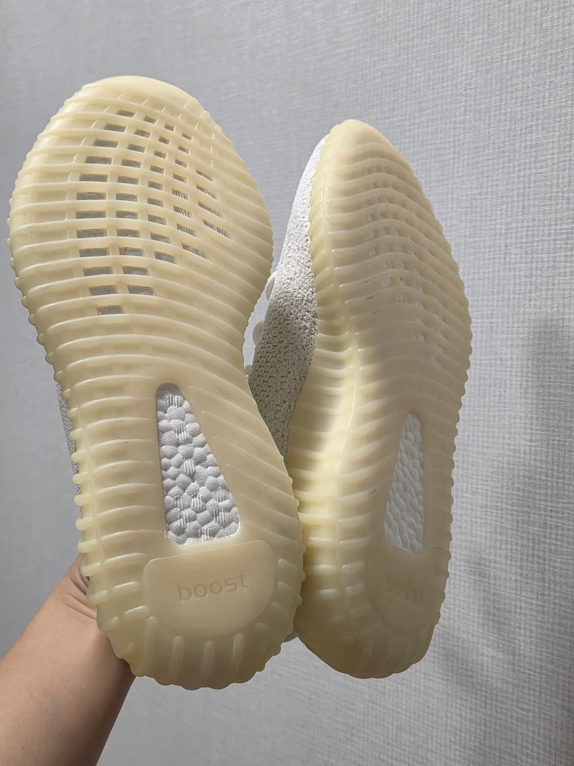 아디다스 이지 부스트 350 V2 트리플 화이트 255/UK 7.5 상품이미지3